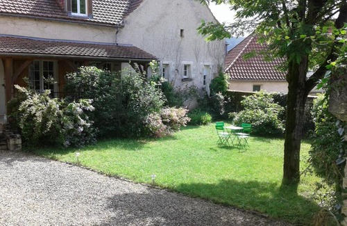 Degagnac House | Chateau Yiongy