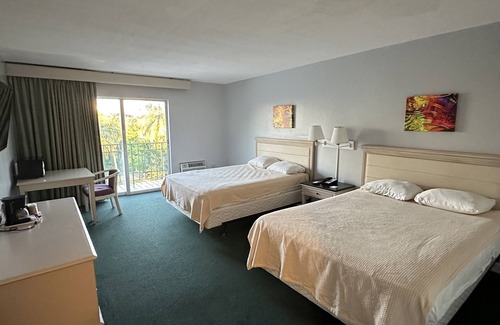 Douglas Hotel | Chateaubleau Hotel
