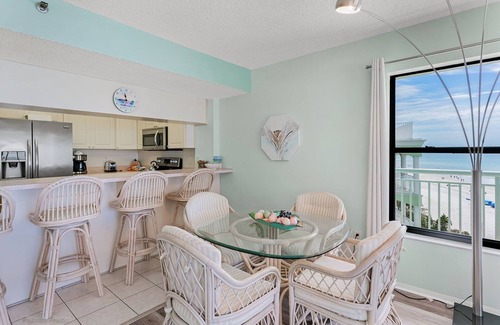 Indian Shores Condo | Chateaux 501- GULF FRONT Condo - Amazing Views
