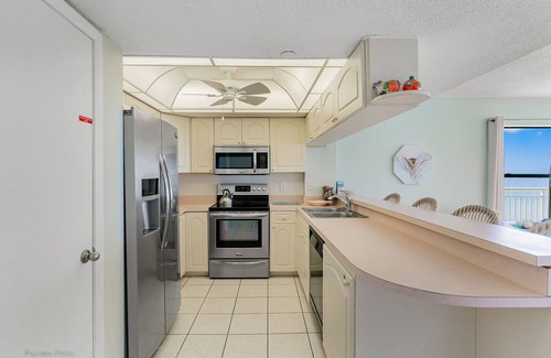 Indian Shores Condo | Chateaux 501- GULF FRONT Condo - Amazing Views