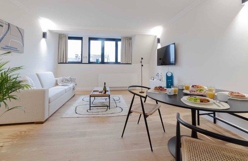 Ixelles Apartment | Chatelain VII - One Bedroom Apartment, Sleeps 4