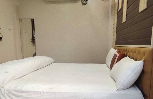 Guna Hotel | Chauka Chulha