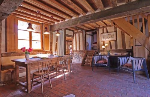 Saint-Evroult-de-Montfort House | Chaumière typique avec jardin, animaux admis, WIFI inclus - FR-1-497-202