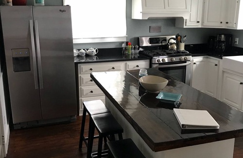 Mayville House | Chautauqua Lake Escape - 300 yards from Chautauqua and 10 min from Lake Erie
