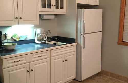 Lakewood House | Chautauqua Lakefront Home! REMODELED! 5 bdrm 3 full bath 4 night min Oct-May