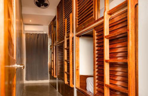 Mario Villanueva Madrid Hostel | Che Bacalar Hostel & Bar Adults Only