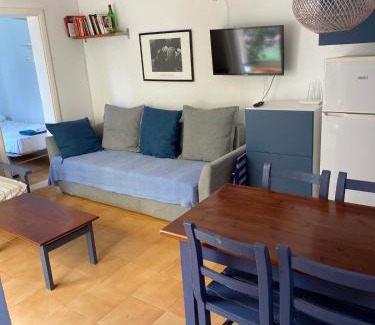 Cap d'Artrutx Apartment | Cheap apartment with a sunny garden in Menorca