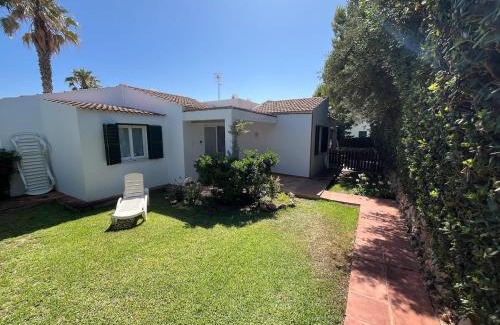 Cap d'Artrutx Apartment | Cheap apartment with a sunny garden in Menorca