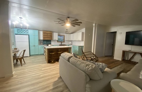 Lakeland House | Cheap Waterfront on False River