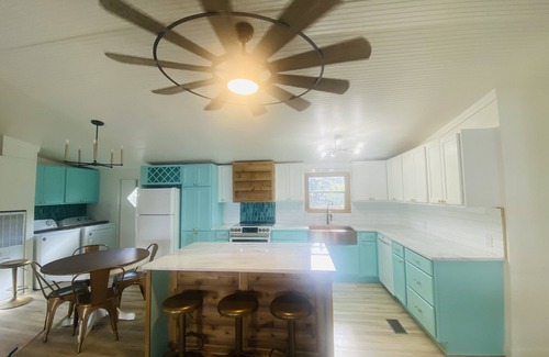 Lakeland House | Cheap Waterfront on False River