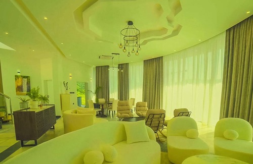 Southern Nations Hotel | Chebera Elephant Paw Lodge