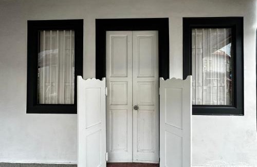 Farrer Park Hotel | Check-Inn at Little India