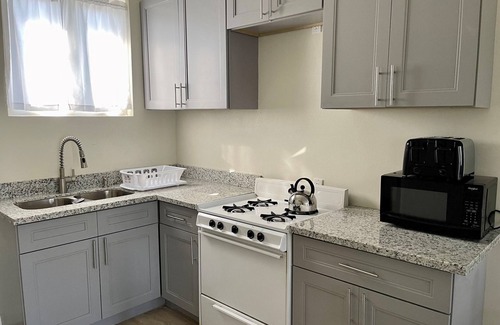 Nassau Apartment | Cheekz Loft