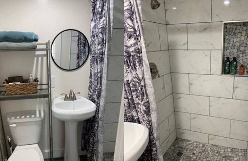 North Long Beach House | Cheerful 3 bd/2ba Long Beach Home - 20 min Disney