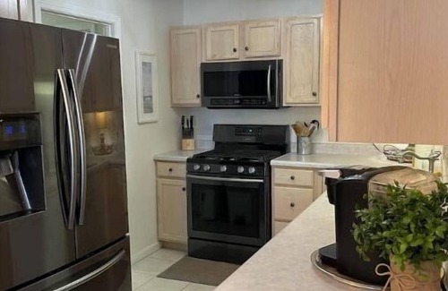 Wheeler House | Cheerful, charming, super comfy 2BR 2Bath Condo