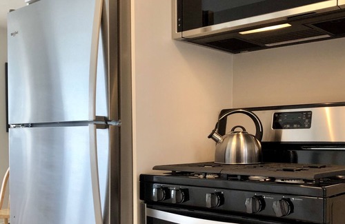 Anacortes Cottage | Cheerful, Cozy, Charming, Waterfront Cottage on Deception Pass!
