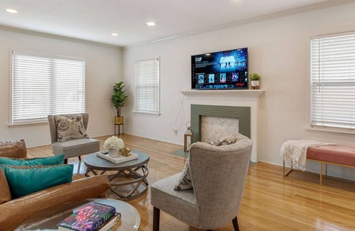 Ontario House | Cheerful · Cozy · Private Gem ♥ 节省每月住宿费用