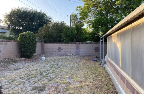 Harbor House | Cheerful Home Carson near LA attractions SoFi, LAX, Long Beach Port
