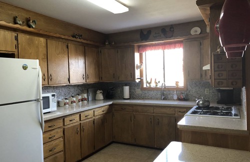 La Veta House | Cheerful two-story, 4-bedroom family home. Whole house HVAC system!