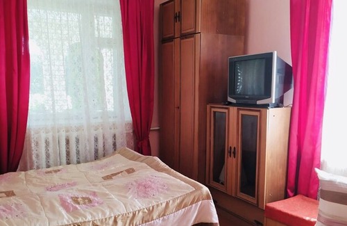Vishnevets House | Cheerful Ukraine Farm and Garden House in Ternopil