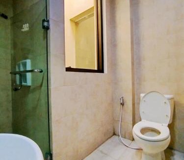 Surabaya House | Cheery Home Surabaya 10 mins toll near Pakuwon Mall