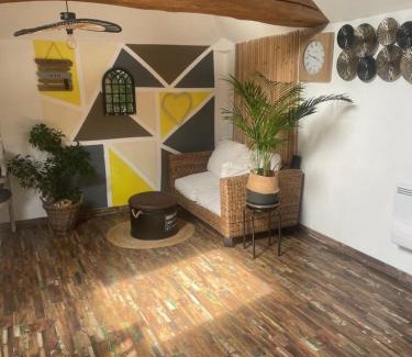 Lombron House | Chekina room