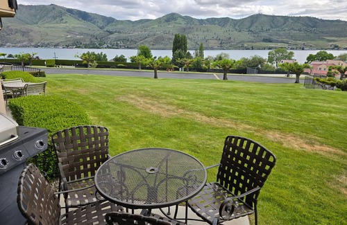 Chelan Condo | Chelan Shores Timeshare -Unit #16-3 and #16-4, Sleeps 10