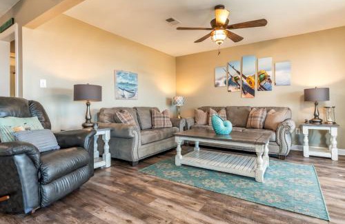 Silver Cay House | Chele's Bayside Cottage - 2304 Island Shores Dr home