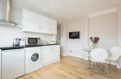 Brompton & Hans Town Apartment | Chelsea Cloisters Serviced Apartments