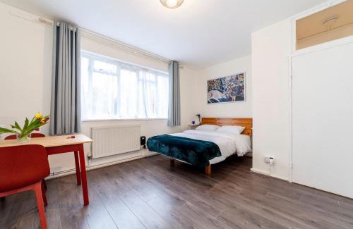 Chelsea Apartment | Chelsea Studio Flat Apartment - Cosy, Secure and Quiet