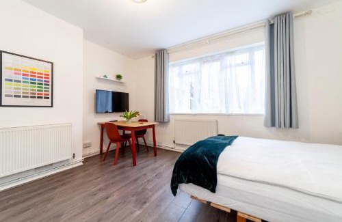 Chelsea Apartment | Chelsea Studio Flat Apartment - Cosy, Secure and Quiet