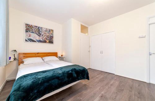 Chelsea Apartment | Chelsea Studio Flat Apartment - Cosy, Secure and Quiet