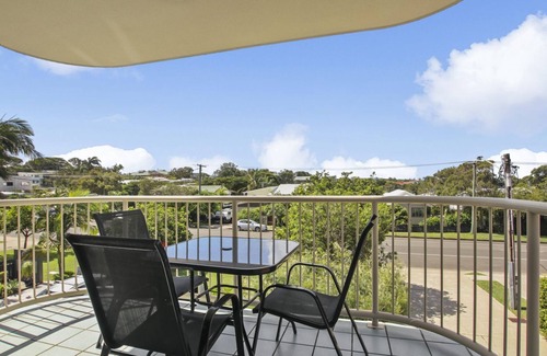 Kings Beach Apartment | Cheltenham Apartments Unit 7, 40 King St