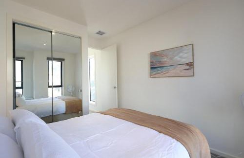Cheltenham House | Cheltenham Southland Family Retreat Entire 3BR Endless Golfclubs and Beaches