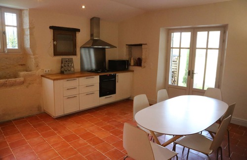 Ligueux House | Chemin de Gargamelle 'Le Noyer' Luxury gite 3 beds sleeps 4-6 at Ligueux