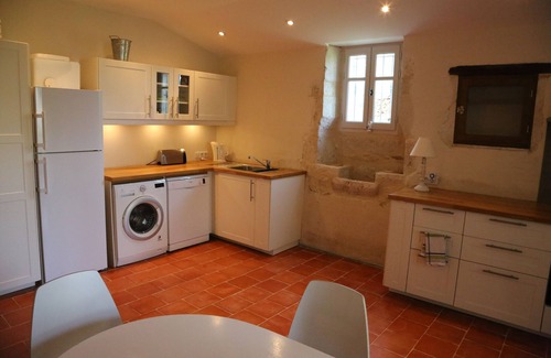 Ligueux House | Chemin de Gargamelle 'Le Noyer' Luxury gite 3 beds sleeps 4-6 at Ligueux