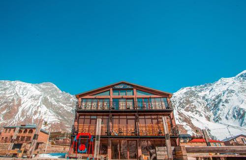 Stepantsminda Hotel | Chemodann Kazbegi