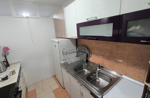 Novo Sarajevo Apartment | Chengic Villa Comfort - Modern 2-Bedroom