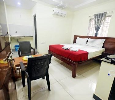 Rajahmundry Hotel | Chennakesava Grand