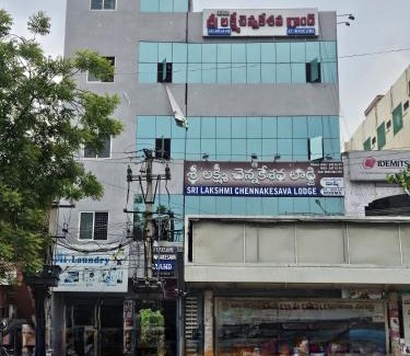 Rajahmundry Hotel | Chennakesava Grand