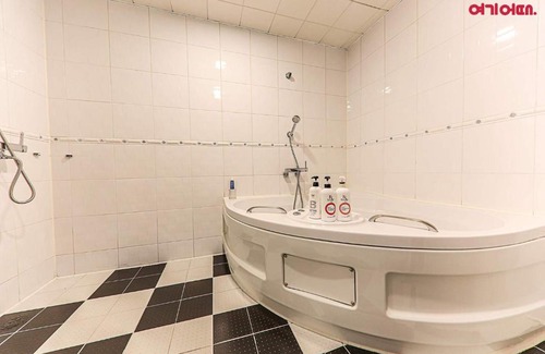 Cheonan Hotel | Cheonan Business Hotel