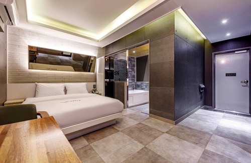 Cheongdo Hotel | Cheongdo MU Drive-in