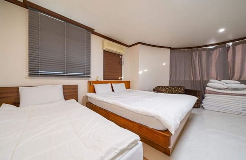 Dongsong Hotel | Cheorwon Pareseu