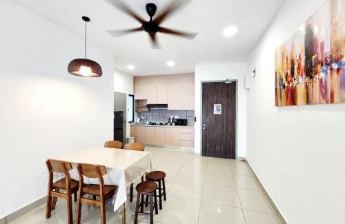 Taman Pertama Apartment | Cheras MRT KLCC View Home by DefineSuite