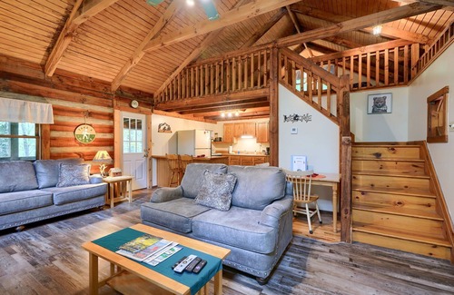 Logan Cabin | Cherokee in Hocking Hills