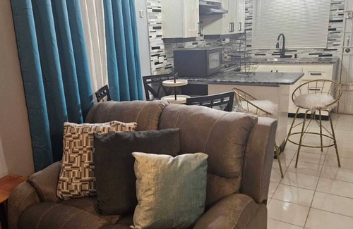 Falmouth House | Cherr-ific Getaway Villa