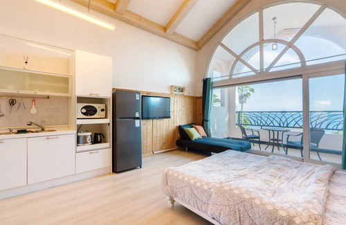 Namwon House | Cherry House