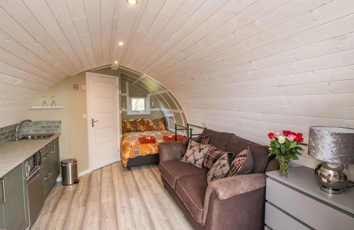 Lyth Hill Cottage | Cherry Pod 2