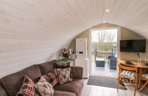 Lyth Hill Cottage | Cherry Pod 2
