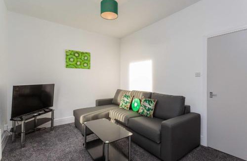 South Shore Apartment | Cherry Property - Kiwi Suite